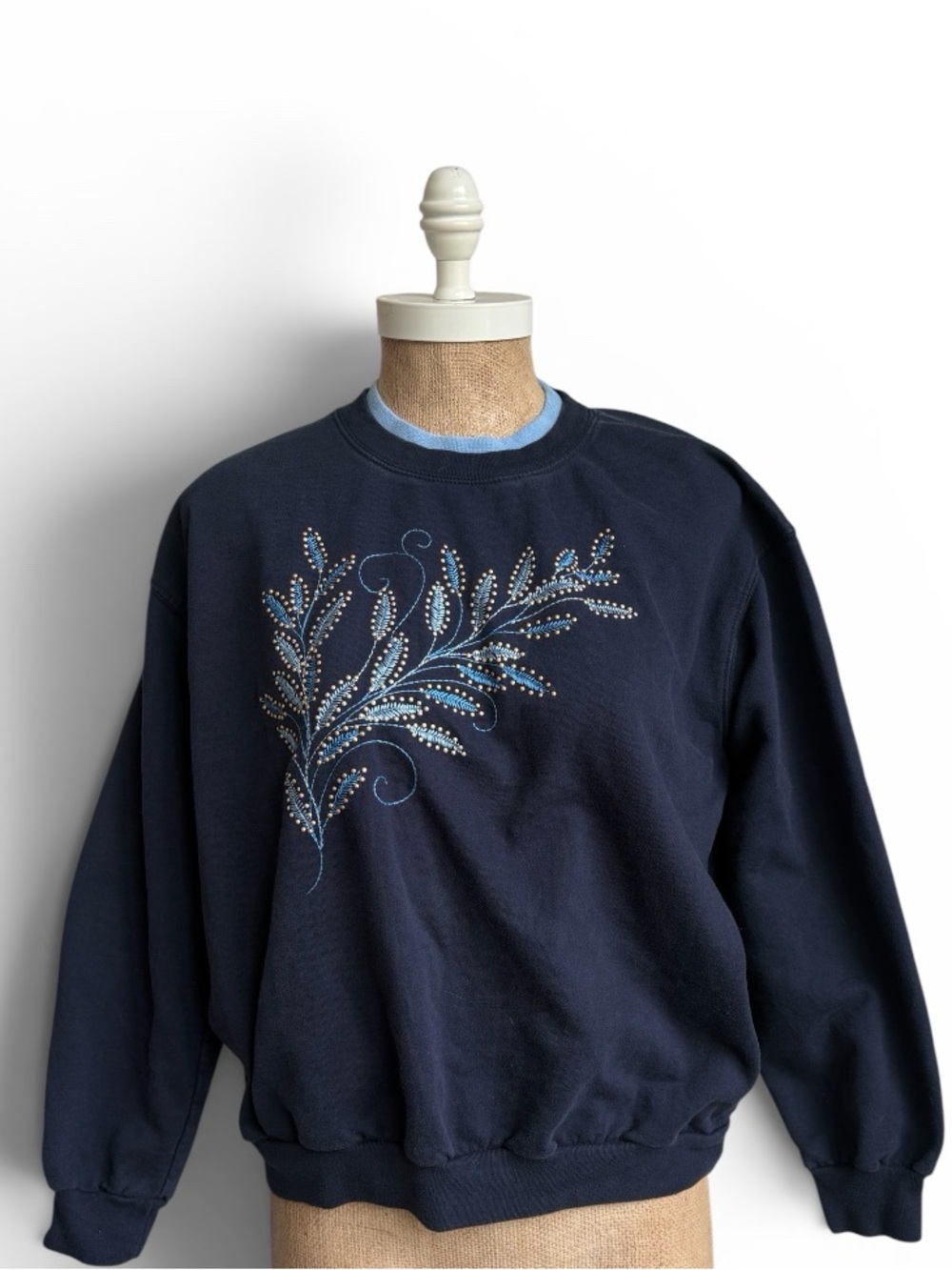 Vintage Top Stitch by Morning Sun Navy Embroidered Sweatshirt Petite Large